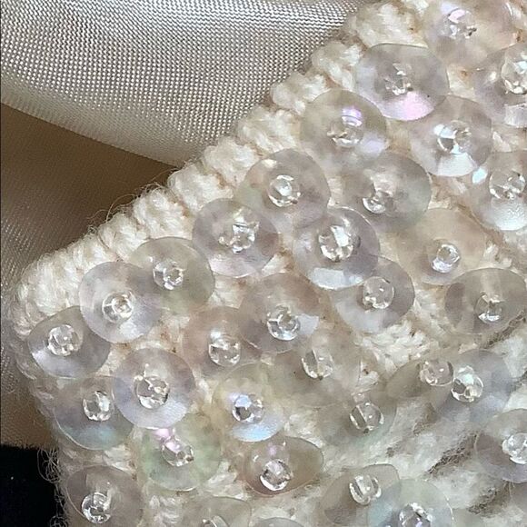VINTAGE  BEADED SEQUINS WOMENS SWEATER SIZE SMALL - Picture 3 of 7